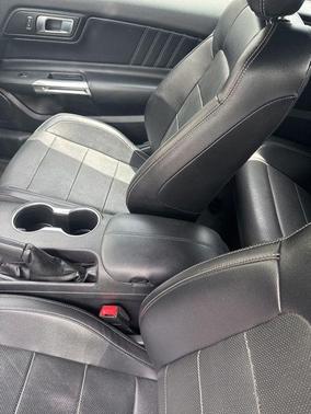 Oxford White 2020 Ford Mustang EcoBoost Premium