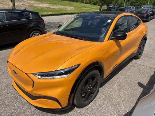 2023 Ford Mustang Mach-E California Route 1