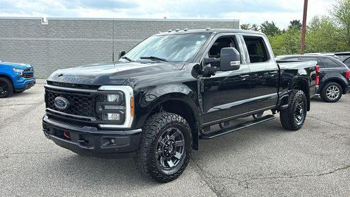 Agate Black Metallic 2023 Ford F-350 Lariat