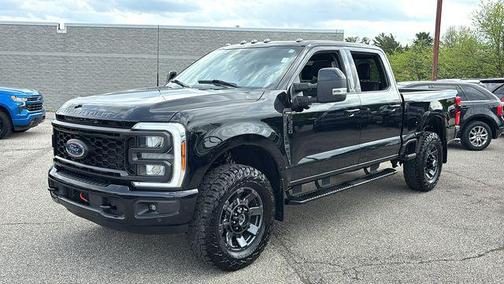 2023 Ford F-350 Lariat