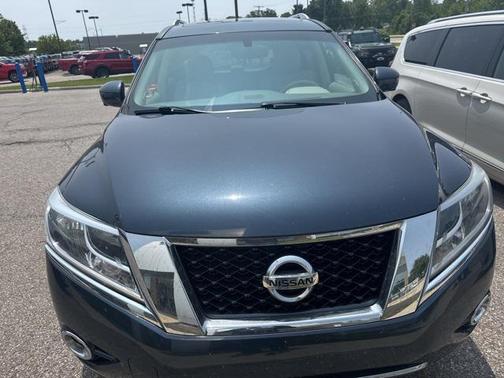 2015 Nissan Pathfinder SL