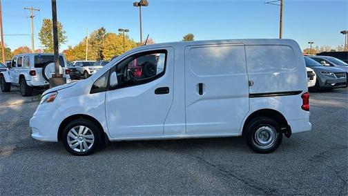 2020 Nissan NV200 SV