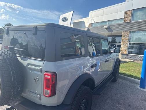 2022 Ford Bronco Black Diamond
