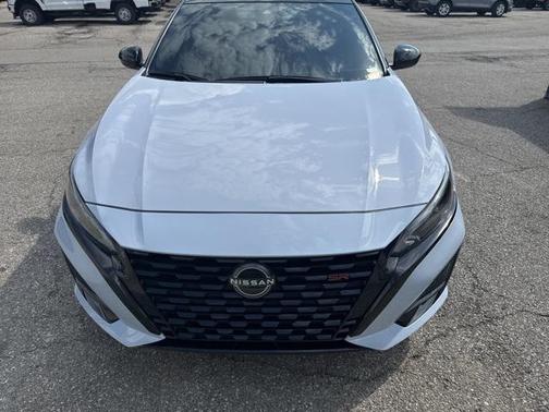 2024 Nissan Altima SR Intelligent AWD