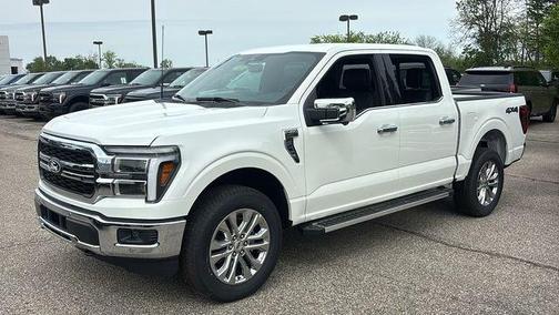 Star White Metallic Tri-Coat 2026 Ford F-150 Lariat