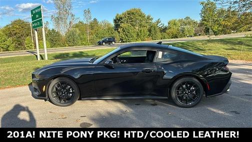 2025 Ford Mustang EcoBoost Premium