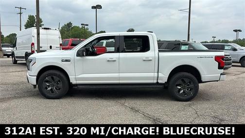 2025 Ford F-150 Lightning Flash