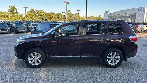 2013 Toyota Highlander SE