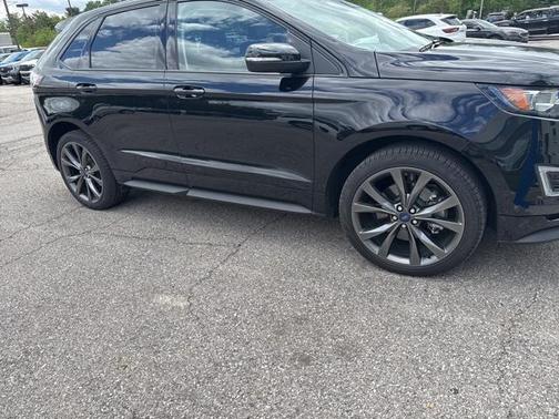2018 Ford Edge Sport