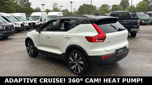 2022 Volvo XC40 Recharge Pure Electric P8 Twin Ultimate