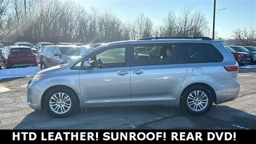 2016 Toyota Sienna XLE