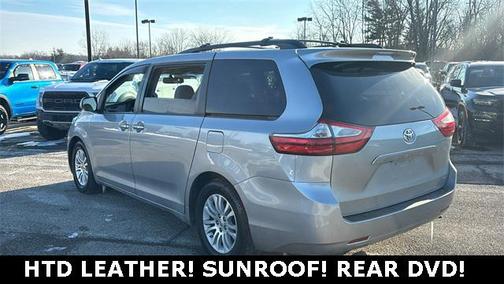 2016 Toyota Sienna XLE