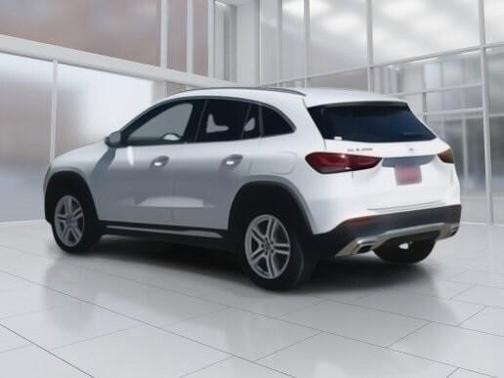2021 Mercedes-Benz GLA 250 Base 4MATIC