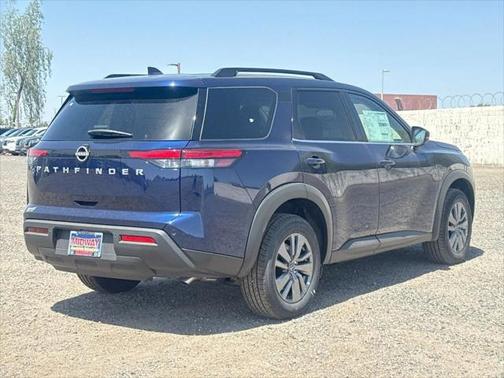 2025 Nissan Pathfinder SV FWD