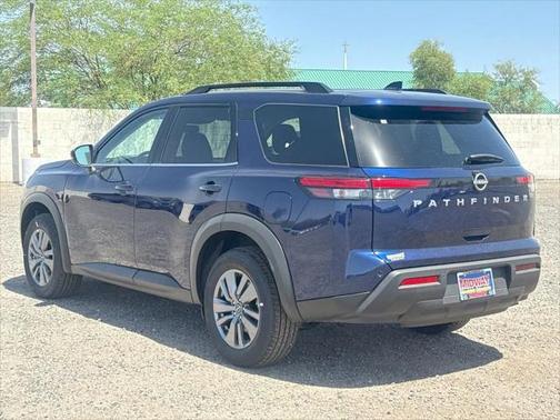 2025 Nissan Pathfinder SV FWD
