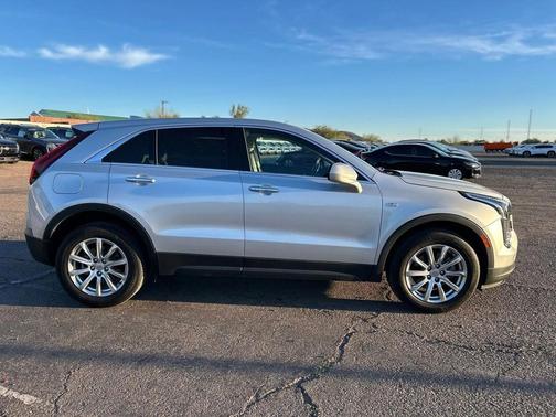 2022 Cadillac XT4 Luxury