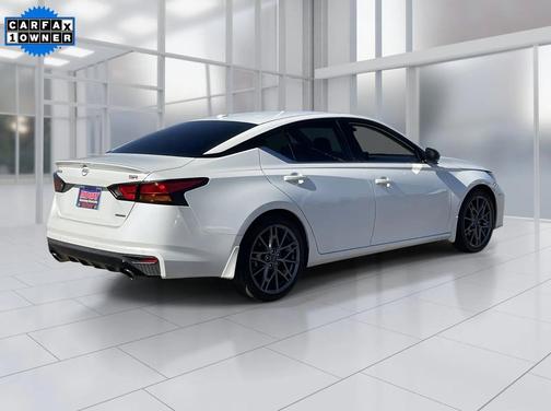 2024 Nissan Altima SR VC-Turbo FWD