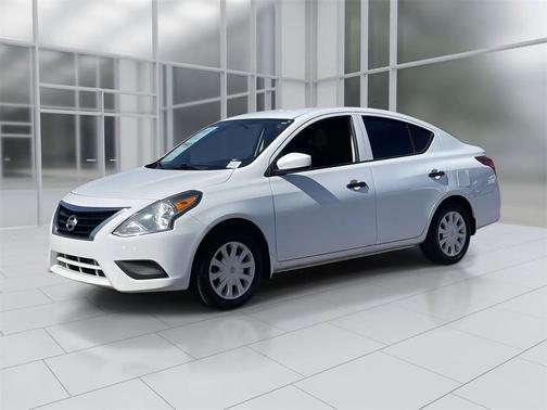 2016 Nissan Versa 1.6 S