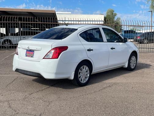 2016 Nissan Versa 1.6 S