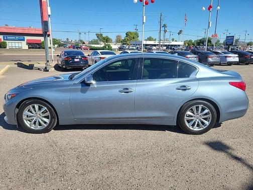 2014 INFINITI Q50 Premium