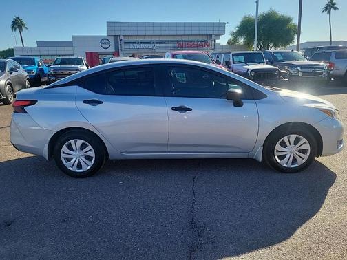 2025 Nissan Versa 1.6 S