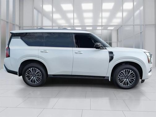 2025 Nissan Armada SL 2WD