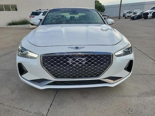 2020 Genesis G70 2.0T RWD