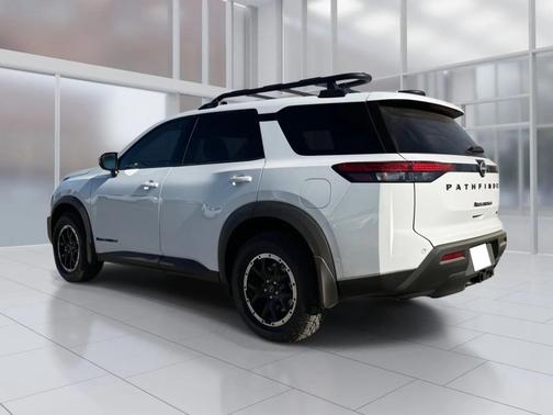 2025 Nissan Pathfinder Rock Creek 4WD