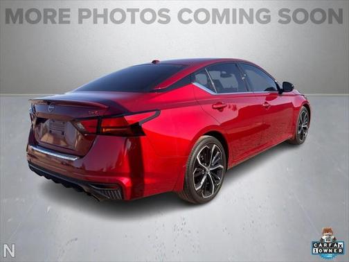 2023 Nissan Altima SR FWD