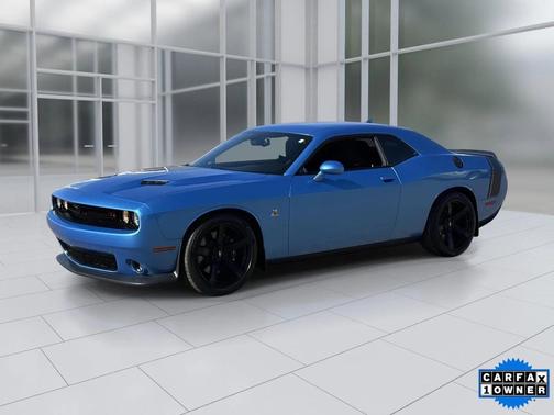 2016 Dodge Challenger R/T Scat Pack