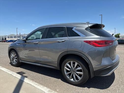 2021 INFINITI QX50 LUXE
