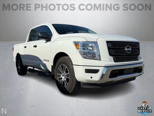 2024 Nissan Titan SV