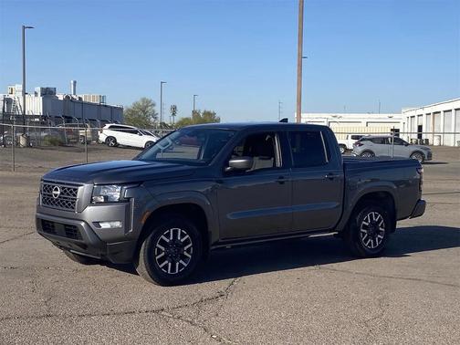 2023 Nissan Frontier SV