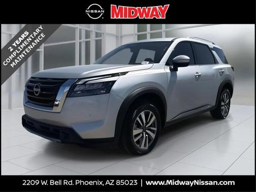 2025 Nissan Pathfinder SL FWD