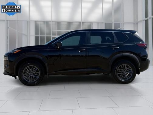 2022 Nissan Rogue S