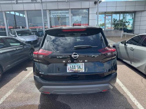 2022 Nissan Rogue S