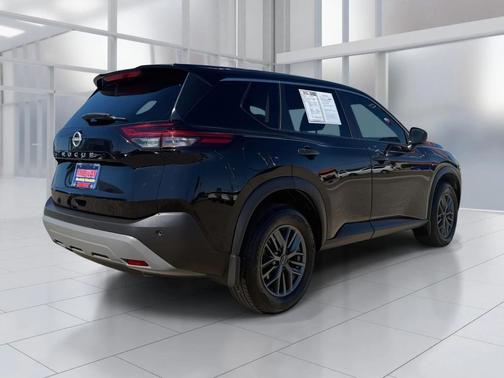 2022 Nissan Rogue S