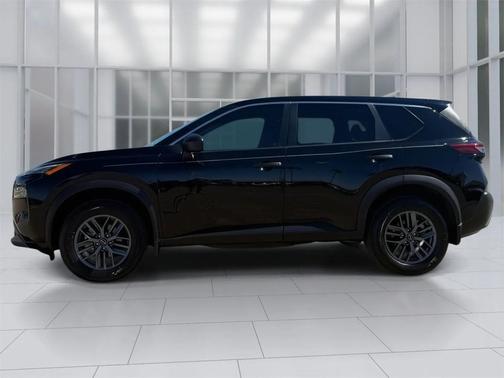 2022 Nissan Rogue S