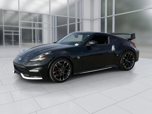 2017 Nissan 370Z NISMO Tech