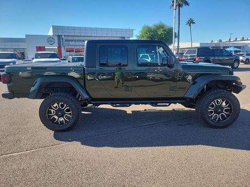 2022 Jeep Gladiator Sport S