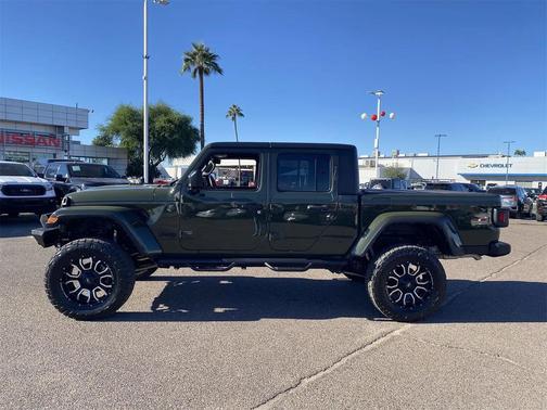2022 Jeep Gladiator Sport S