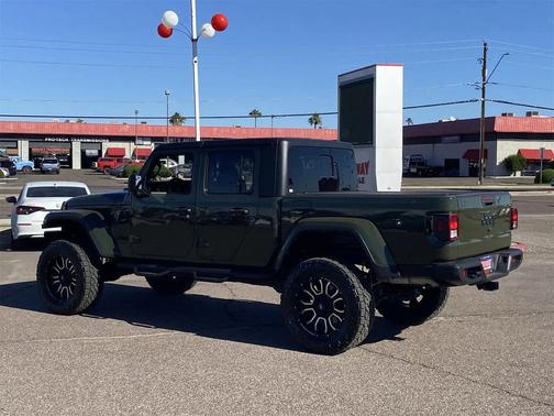 2022 Jeep Gladiator Sport S