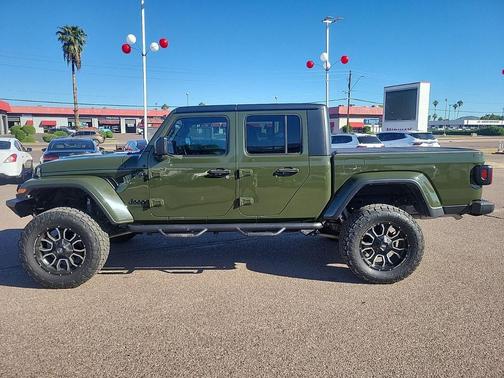 2022 Jeep Gladiator Sport S
