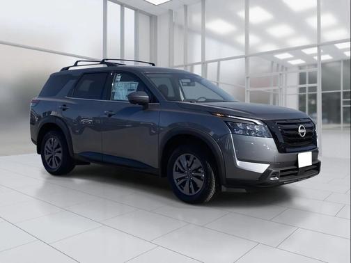 2025 Nissan Pathfinder SV FWD