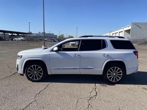 2020 GMC Acadia Denali