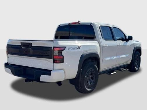 2025 Nissan Frontier PRO-X