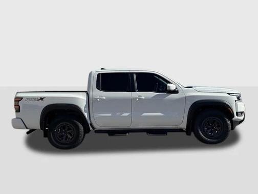 2025 Nissan Frontier PRO-X