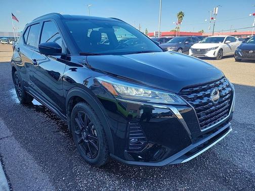 2024 Nissan Kicks SR