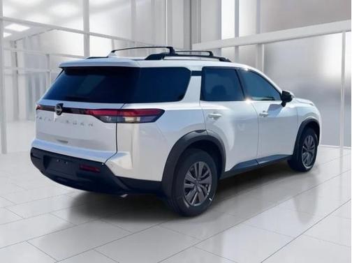 2025 Nissan Pathfinder SV FWD