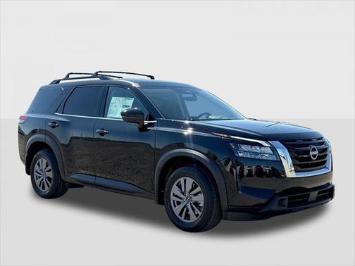 2025 Nissan Pathfinder SV 4WD